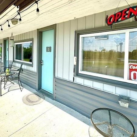 Lakeview Motel Jemseg Exterior photo